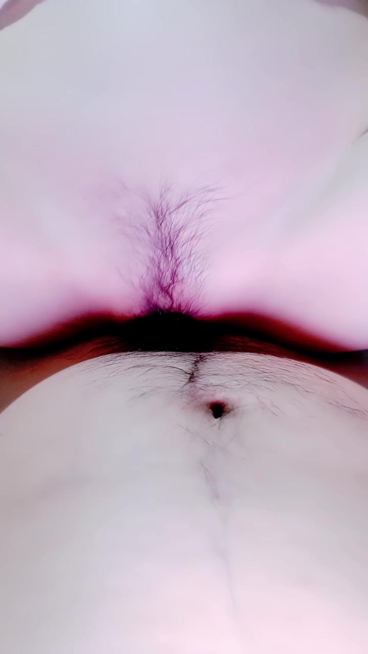 【短片x20】眼鏡妹，室友睡著偷偷脫光，身材不錯誘人02（8V）