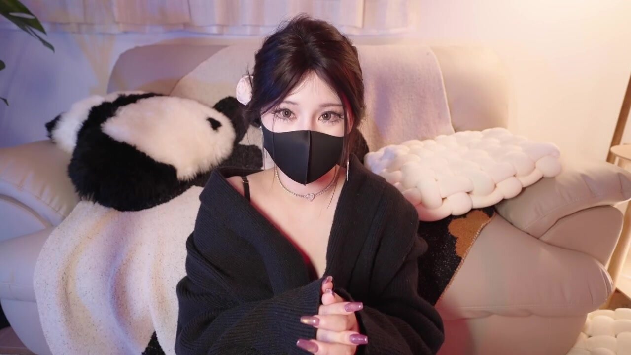 【同學的媽媽2】母狗體質完全開發被自己兒子的同學捆綁玩弄釋放母狗天性