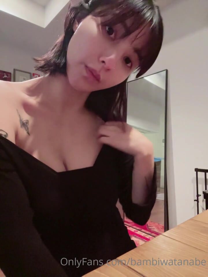 OnlyFans天然巨乳女神，號稱第一美臀【渡辺萬美】視圖福利，一對車大燈又軟又彈 (7)